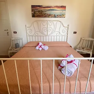 https://bb-napule.hotels-amalfi.com